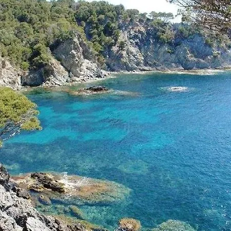 Studio avec vue sur la ville a Hyeres a 5 km de la plage Appartement